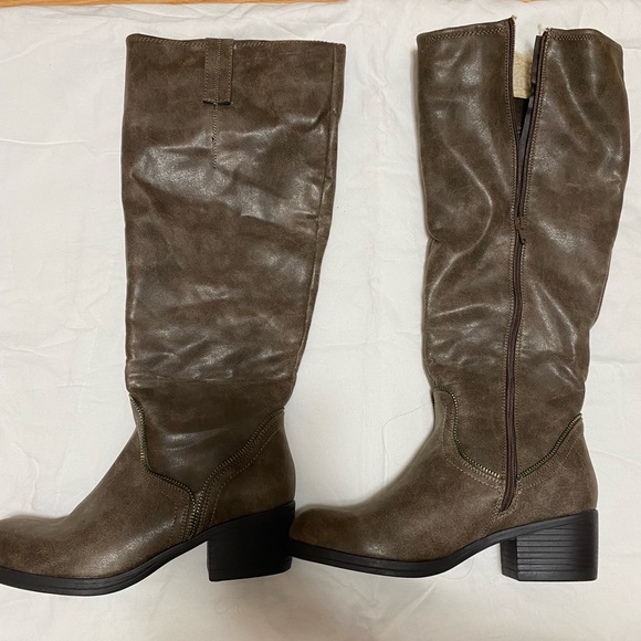 Size 10 JUSTFAB brown boots NWOT - Picture 1 of 4